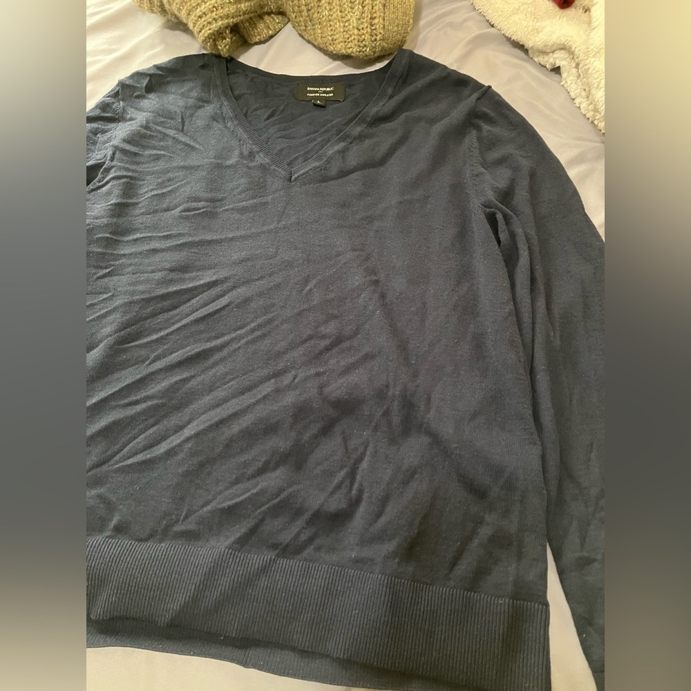 Banana Republic Factory Navy V Neck